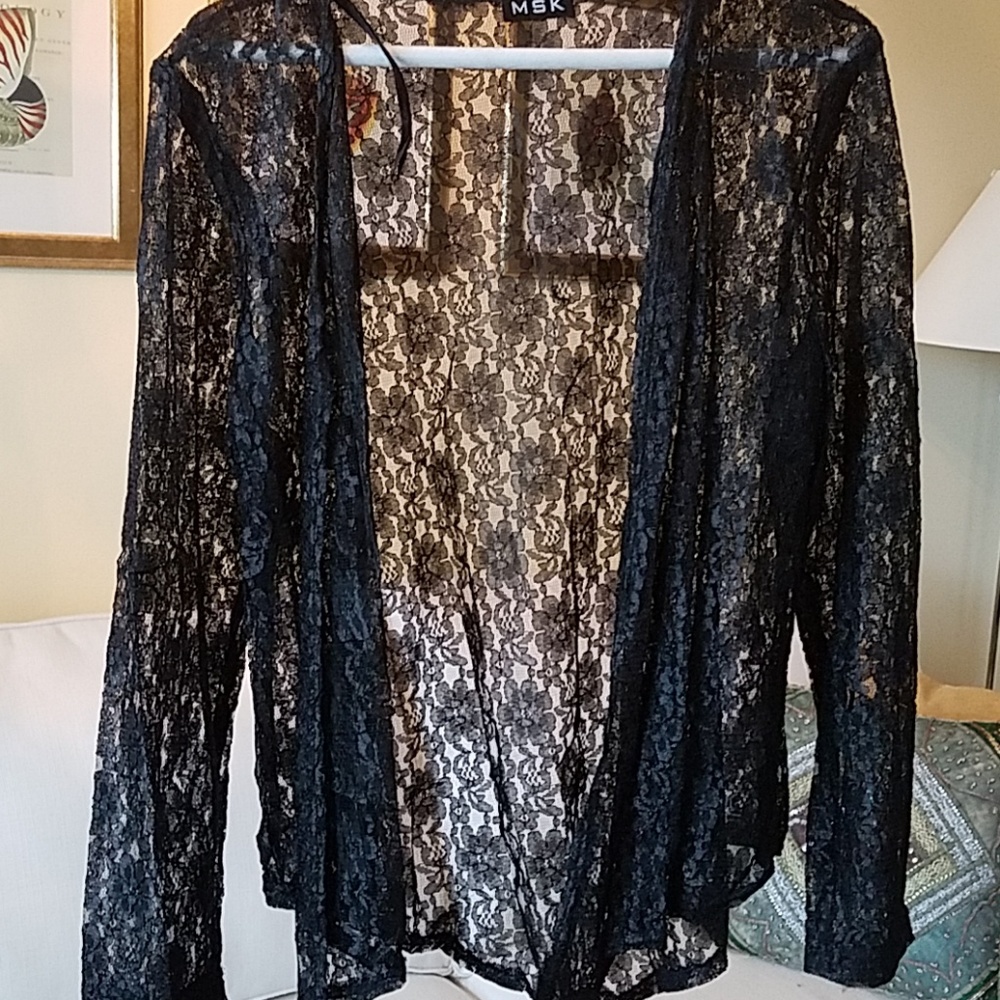 Lace shrug